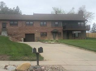 2919 Falls Dr, Rapid City, SD 57702