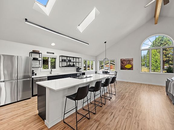 5th image of 120 Hueth Ln