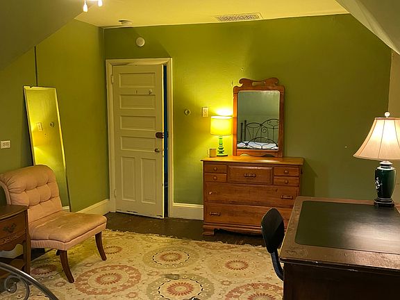 4th image of 5940 Overbrook Ave Floor 1