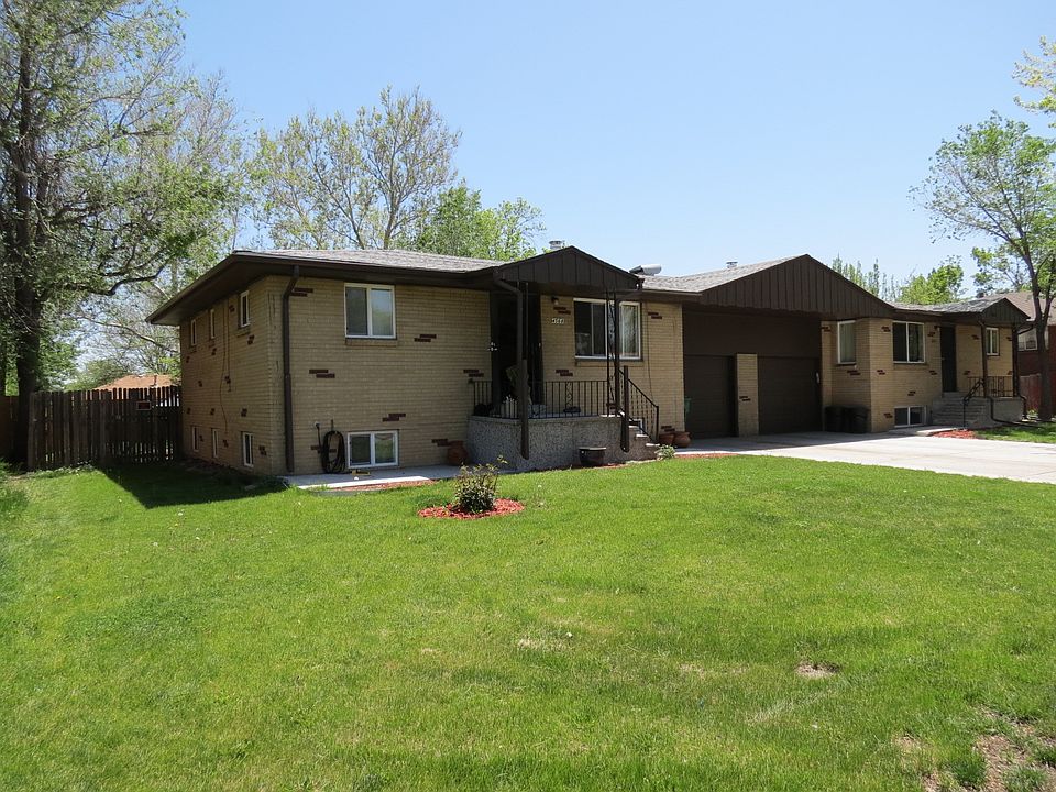 Exterior yard