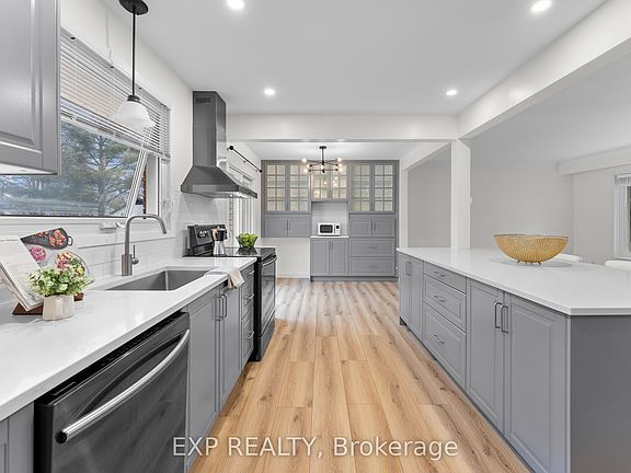 5th image of 35 Bishops Rd