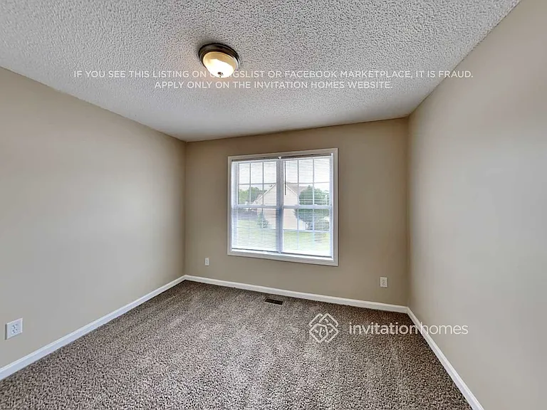 73 Richmond Dr — Photo 14