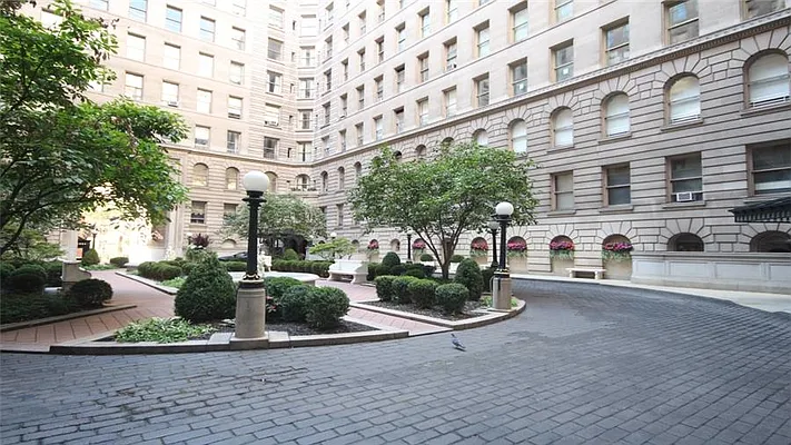 Rented by Fenwick Keats Real Estate | media 18