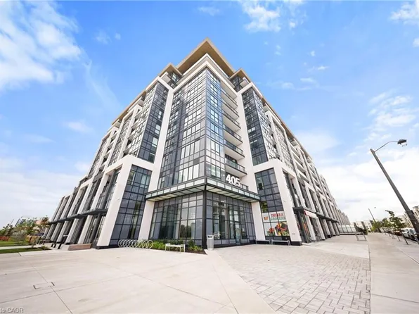 405 Dundas St W #813, Oakville, ON L6M 4M2