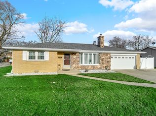 8133 Natoma Ave, Burbank, IL