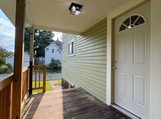 1002 Milton St, South Bend, IN 46613