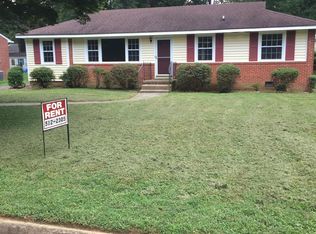 214 Stuttaford Dr, Sandston, VA 23150