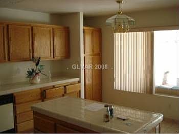3rd image of 1834 Praline Cir