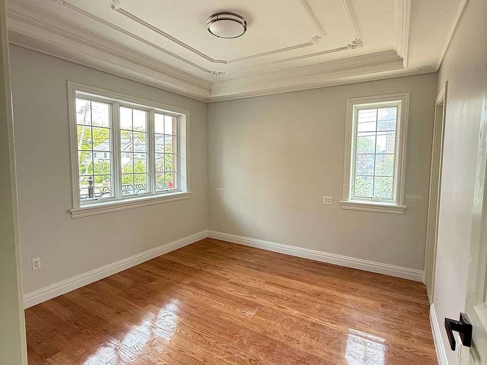 1st image of 21519 36th Ave Floor 2