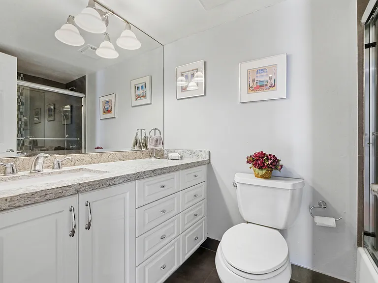 1359 S Ocean Blvd #808 — Photo 7