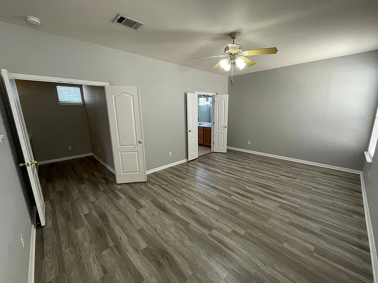 8518 Cahill Dr #49 — Photo 5