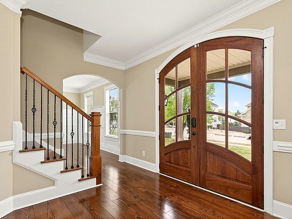 2nd image of 9055 Winterton Street
