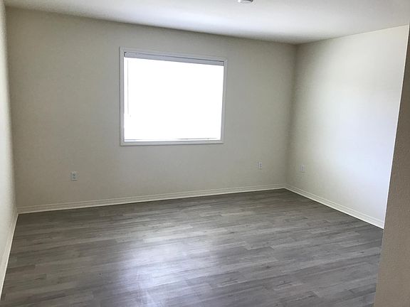3rd image of 26590 Rose Bud Ln