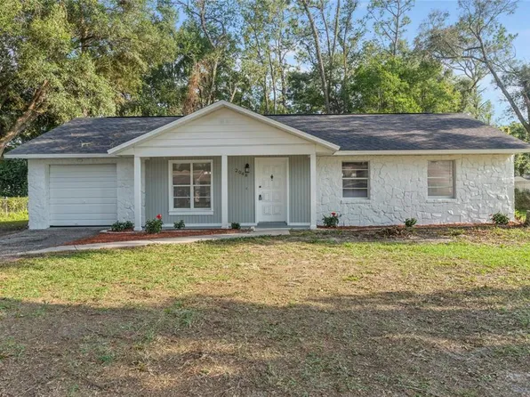 2048 NE 45th St, Ocala, FL 34479