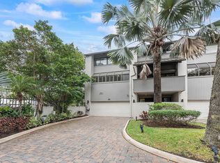 40 Port Side Dr, Fort Lauderdale, FL 33316