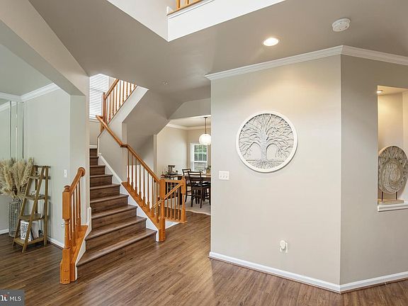 4th image of 6707 Stoneridge Ct
