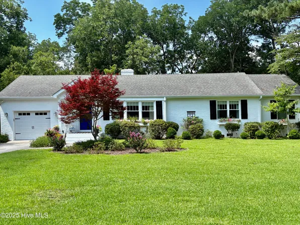 4504 Country Club Road, New Bern, NC 28562