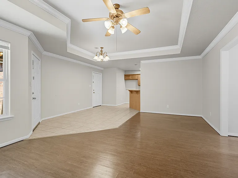 2912-2914 Fairway Hamlet Ct #2914 — Photo 4