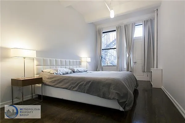 Rented by Metropolitan Property Group | media 28