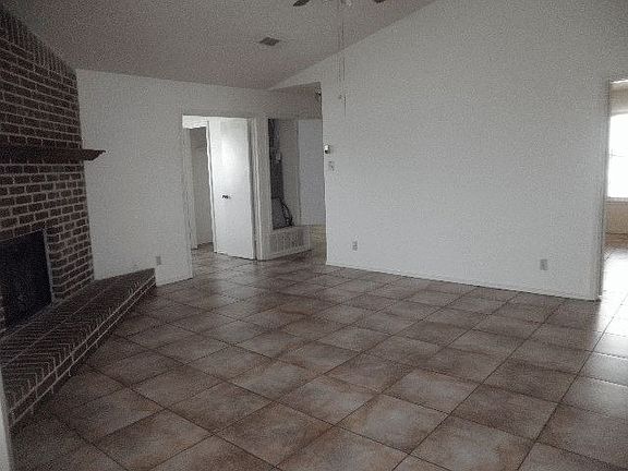 4th image of 1707 N 60th St