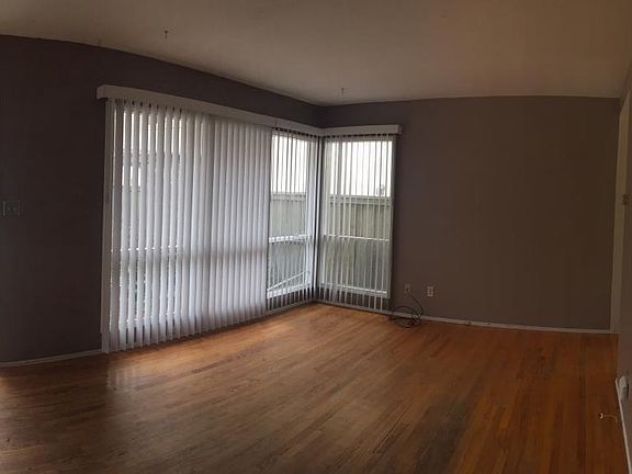 Living Room b