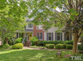 200 Lake Manor Rd, Chapel Hill, NC 27516