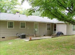 3736 Springdale Cir, Paducah, KY 42001