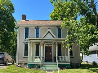 57 Main St, Taylorstown, PA 15365
