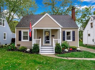 32 Martha Pl, Hamburg, NY