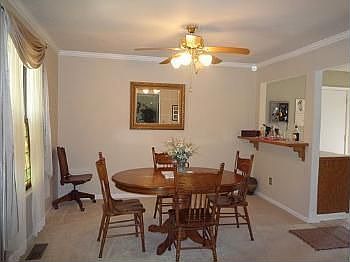 5th image of 1012 SE Dover Dr