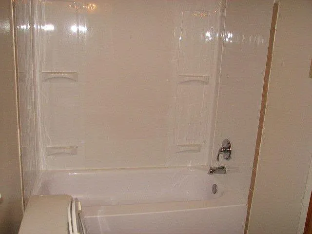 Ridgewood Apartments — Photo 12