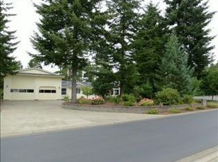 211 Munsel Creek Loop, Florence, OR 97439