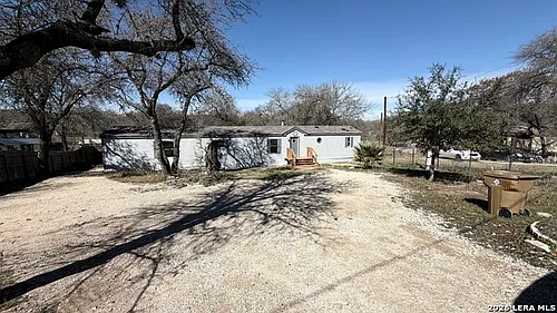 23035 Opportunity Dr Photo 1