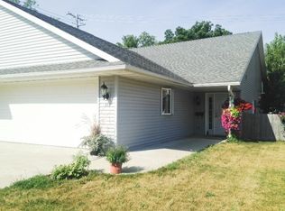 323 Soden Dr, Oregon, WI 53575