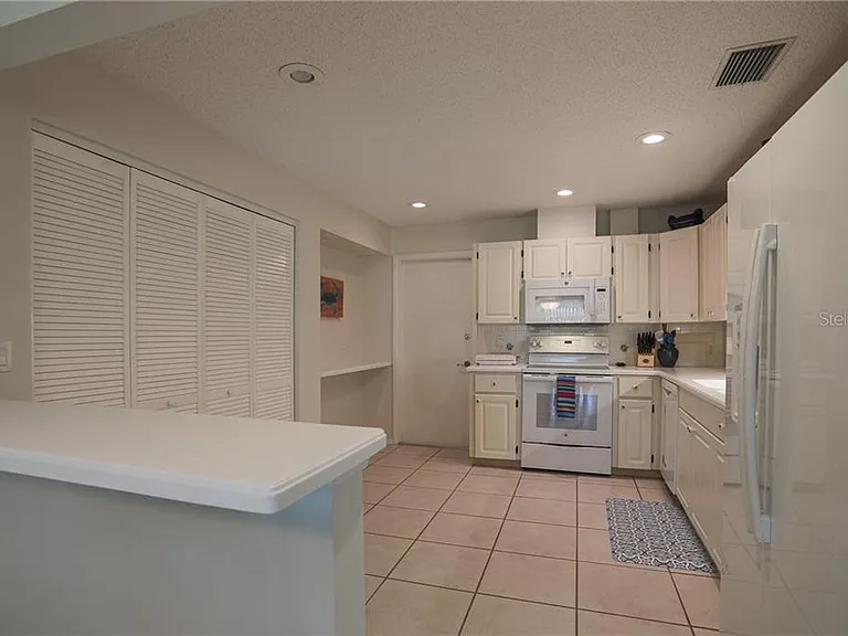 6986 W Country Club Dr N #6986 — Photo 10