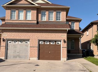 5889 Stonebriar Cres, Mississauga, ON L5V2T7