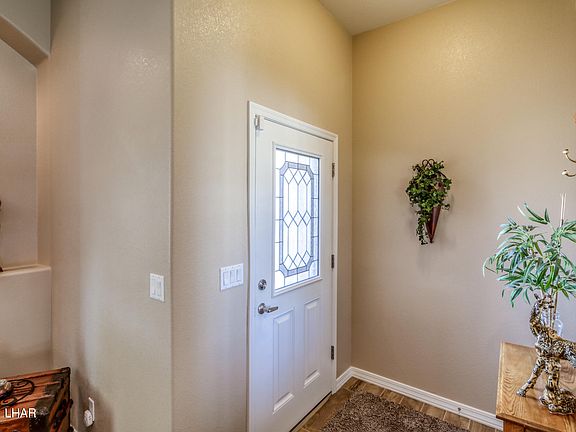 5th image of 3682 Pelican Dr