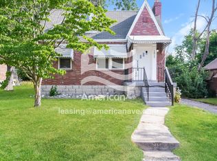 1017 Lakeview Ave, Saint Louis, MO 63138