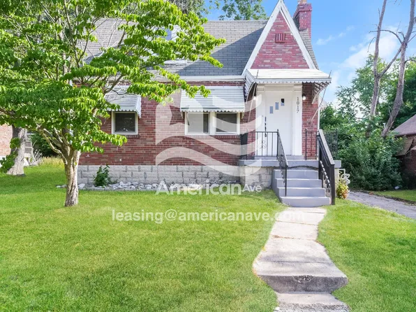1017 Lakeview Ave, Saint Louis, MO 63138
