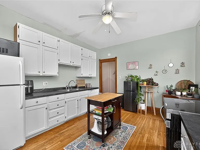 2604 Harris Ave #2 — Photo 8