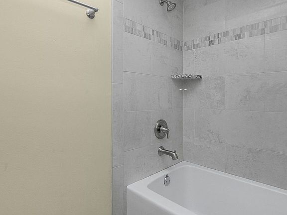 4th image of 1769-1771 Hightower Dr
