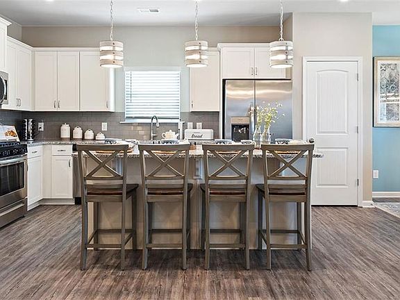 7th image of this home