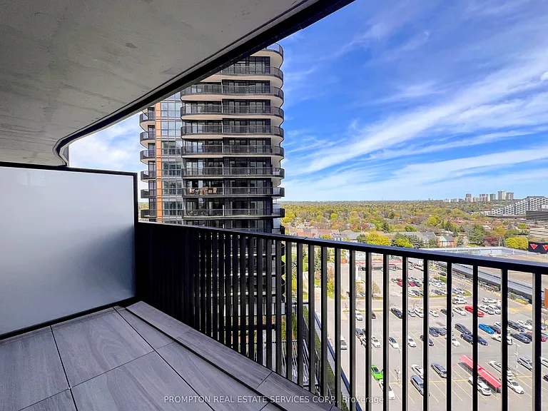 18 Esther Shiner Blvd #1506 — Photo 12