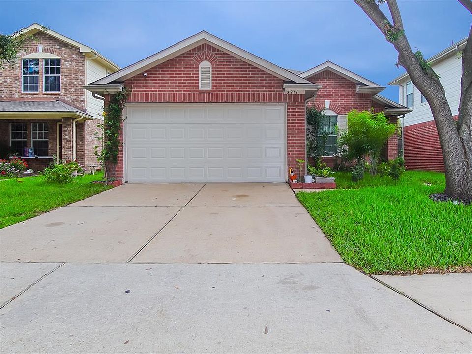 1st image of 5911 Clerkenwell Dr