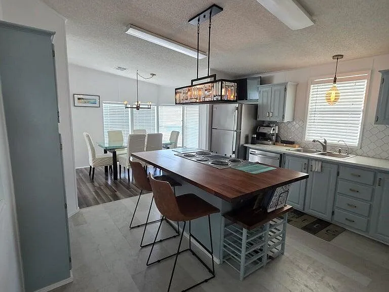 6765 Spanish Lakes Blvd — Photo 5
