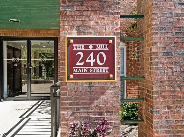 240 Main St #216, Little Falls Twp., NJ 07424