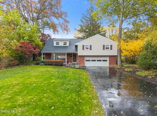 2505 Whamer Ln, Niskayuna, NY 12309