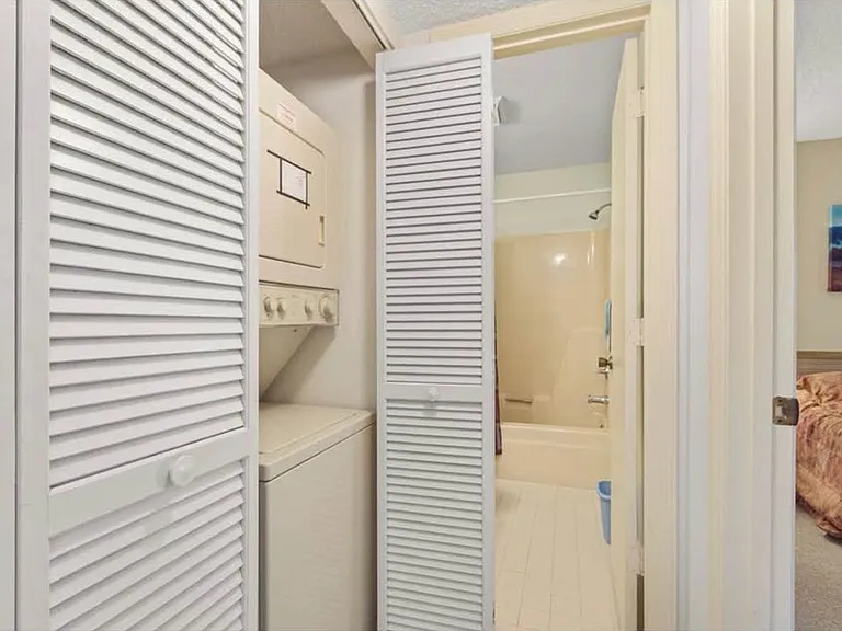 5790 Marina Dr #2 — Photo 12