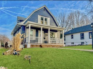 118 S Garfield Ave, Burlington, IA