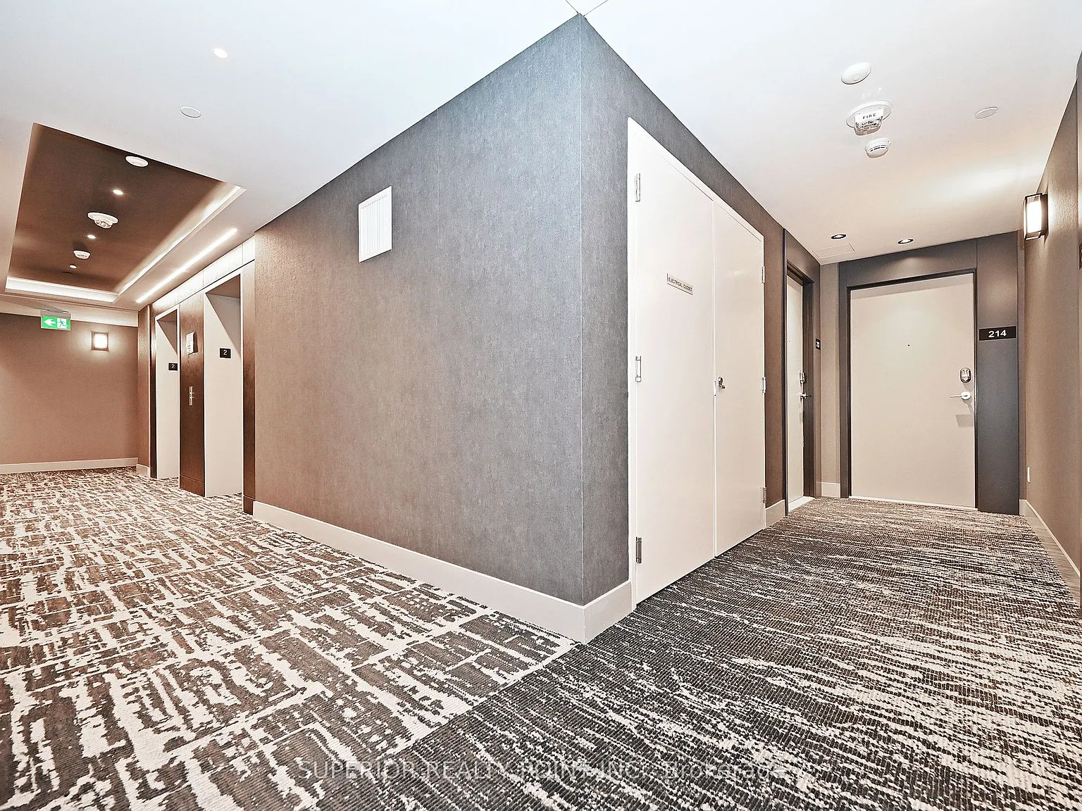 3 bed, $3,399 — Photo 4
